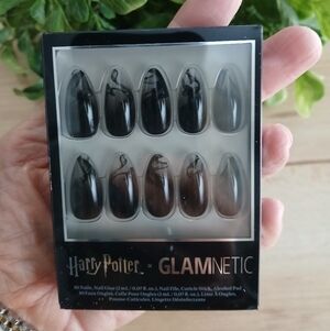 WOW!!! Harry Potter x Glamnetic Black Press-On Nails! Dementor